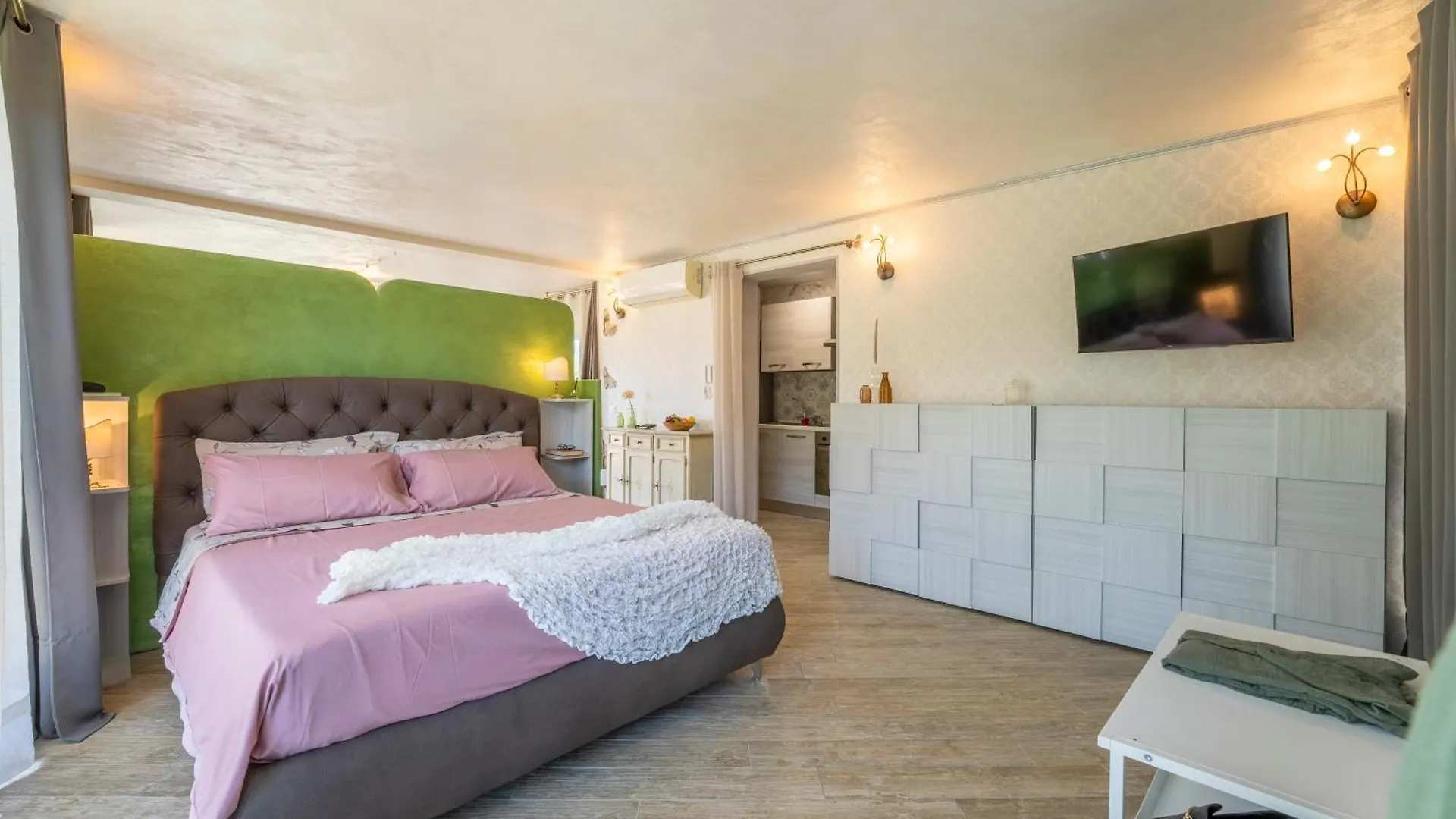 L'Oasi Apartment Livorno