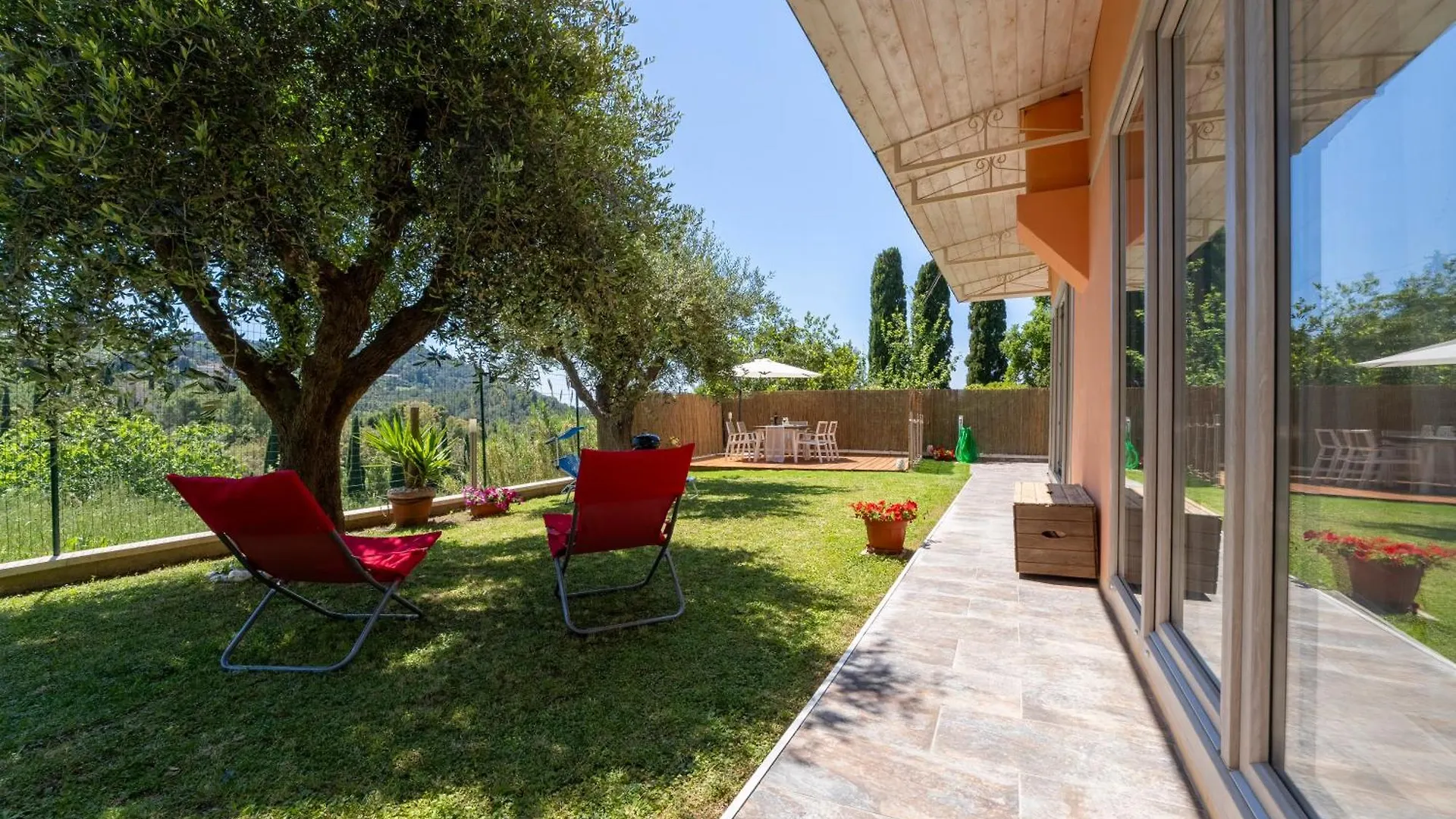 L'Oasi Apartment Livorno Italy