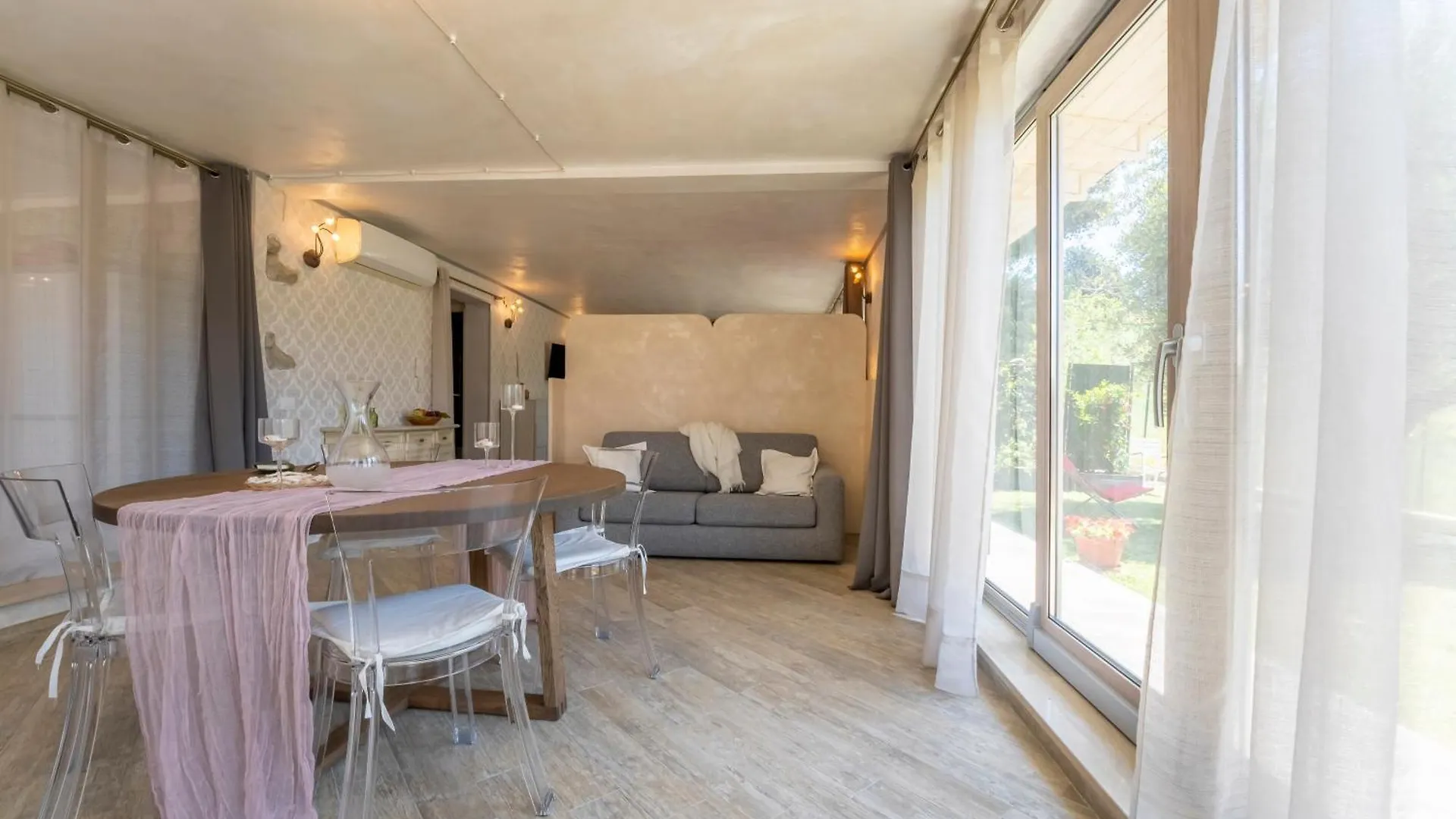L'Oasi Apartment Livorno 0*,
