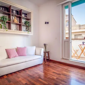 Vicino Al Porto, Con Parcheggio Livourne